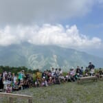 【画像】外遊びが絶好の知育になる！　北アルプスの麓で開催の「林間学校きつねキャンプ」で大自然を体感 〜 画像1