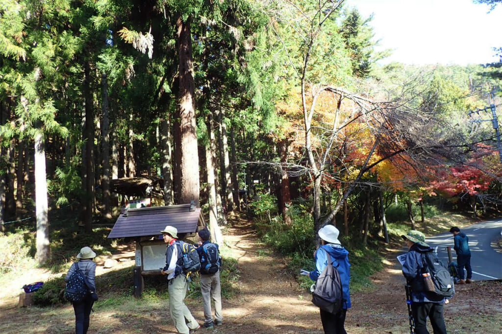 扇山の登山口