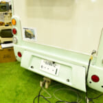 【画像】バンクべッド採用で4人就寝を実現！　ハイゼットトラックベースの軽キャンパーが移動できる別荘になる 〜 画像1
