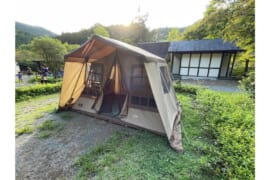 設営完了のテント