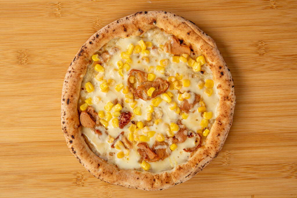 スノーピークBBQ&Pizza長崎スタジアムシティの照り焼きチキンピザ