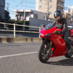 【画像】あなたは賛成派？　それとも反対派？　ツーリングライダーの挨拶文化「ヤエー」ってナニ 〜 画像1