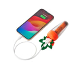 【画像】USB充電＆スマホ給電もOK！　多機能な“ニンジン型ランタン”がアウトドアで使い勝手バツグン 〜 画像1