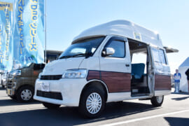 リゾートデュオルクシオVハイルーフのフロントスタイル