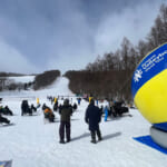 【画像】冬季五輪で競技採用を目指す！　雪上で繰り広げられる新競技「スノーバレーボール」のルールとその魅力とは 〜 画像1