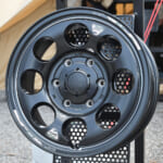 【画像】「DOD」×「MID WHEELS」がコラボ！　バンライフの決定版「ウシャリン」「ウシャリントバリ」がエモ過ぎる 〜 画像1