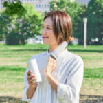 【画像】10時間持続する保冷力で熱中症対策は万全！　いつでもキンキンな冷感タオルが夏のアウトドアで手放せない 〜 画像1