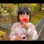 【画像】DIYしたミニテーブルが大活躍！　家族3人自由気ままな「キャンピングカー旅」が幸せ過ぎて堪らない 〜 画像1