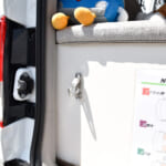【画像】12Vクーラー搭載で愛犬も快適！　ジャストサイズのNV200バネットベースのバンコンが理想の1台を叶える 〜 画像1