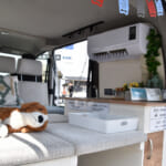 【画像】12Vクーラー搭載で愛犬も快適！　ジャストサイズのNV200バネットベースのバンコンが理想の1台を叶える 〜 画像1
