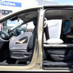 【画像】載せるだけでキャンピングカーに変身!?　HONDAフリード用「車中泊キット」が超お手軽で快適過ぎる 〜 画像1