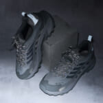 【画像】 「snow peak×MERRELL」が初コラボ！　シティユースからトレッキングまでクールに愛用できるファン垂涎のダイバーストレイルシューズを発売 〜 画像1