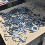 【画像】緻密な設計とセンスフルな無骨さが堪らない！　新進気鋭ブランドのメタル製ギアから目が離せない 〜 画像1