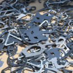 【画像】緻密な設計とセンスフルな無骨さが堪らない！　新進気鋭ブランドのメタル製ギアから目が離せない 〜 画像1