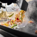 【画像】BBQ文化に革新を起こす！ 米国発の信頼のブランド「Weber」から登場の新作BBQグリドルが調理の幅を広げる 〜 画像1