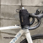 【画像】自転車を降りたらショルダーバッグになる!?　保温機能も抜群のドリンクホルダーが便利すぎる 〜 画像1