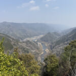 【画像】次々と現れる巨岩が圧巻！　古代の磐座信仰から始まり南北朝騒乱の舞台になった笠置山 〜 画像1