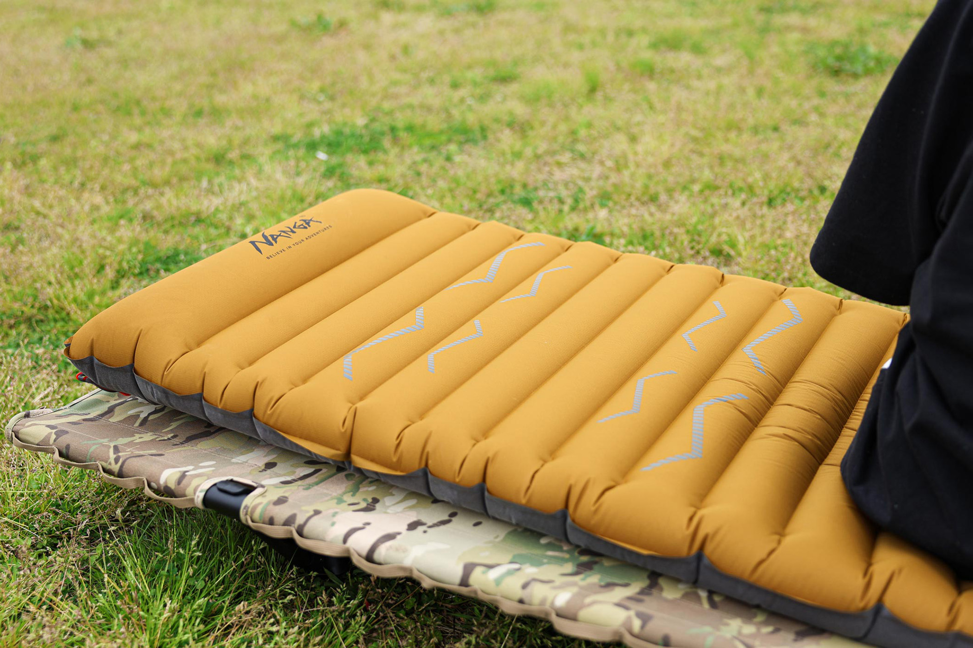 アウトドアシーンで快適な睡眠をサポート！ NANGAの「インフレータブル