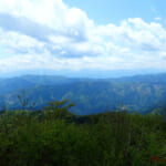 【画像】奥多摩三山の名峰「大岳山」！　涼やかな滝と沢沿いルートで混雑回避の夏山ハイクを満喫 〜 画像1