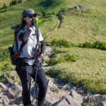 【画像】渇く前に飲むが基本！　最低でも1.5Lは補給したい ”カラダを守る”登山中の水分補給のタイミングとは 〜 画像1