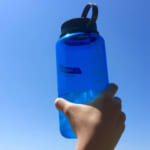 【画像】渇く前に飲むが基本！　最低でも1.5Lは補給したい ”カラダを守る”登山中の水分補給のタイミングとは 〜 画像1