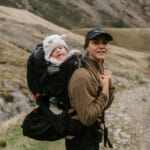 【画像】ベビーを連れた親子登山の必須アイテム！　安心安全にトレッキングを満喫するための「登山用ベビーキャリア」とは 〜 画像1