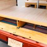 【画像】まるで移動できるログハウス！　注文家具職人が手がけるウッディなアトレーの魅力がハンパない 〜 画像1