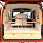 【画像】まるで移動できるログハウス！　注文家具職人が手がけるウッディなアトレーの魅力がハンパない 〜 画像1