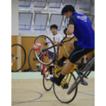 【画像】自転車とサッカーが好きなら挑戦したい！　異次元のスポーツ「サイクルサッカー」の魅力とは 〜 画像1