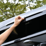 【画像】フルサイズSUVにベストマッチ！　INNOの最大容量ルーフボックス「ROOF BOX 855」が新登場 〜 画像1