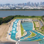 【画像】高層ビル群を眺められる会場も？　天然の“ジェットコースター“ラフティングの魅力とは 〜 画像1
