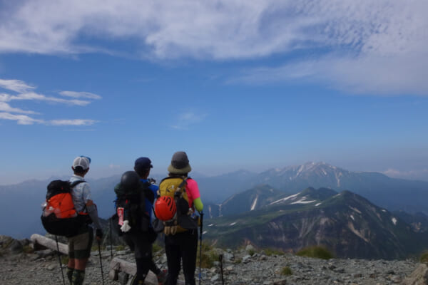 山上の人々