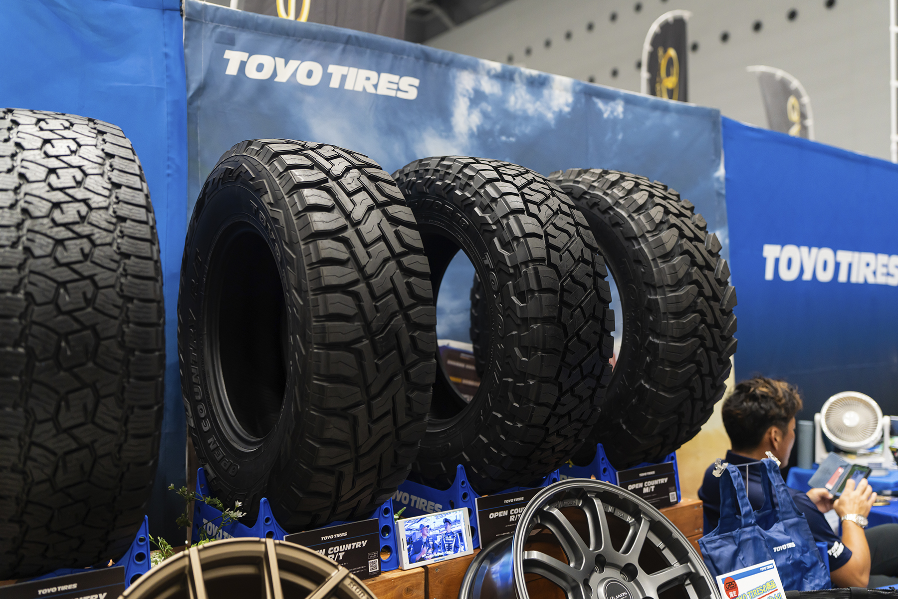TOYO TIRES オープンカントリー