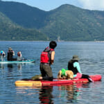 【画像】富士山と綺麗な湖水！　本栖湖キャンプ場で涼しいキャンプとSUPを満喫 〜 画像1