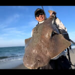 【画像】ヒラメを釣りたい！　釣り好き男性4人の「週末サーフ釣り」動画に注目、驚きの魚たちをゲット 〜 画像1