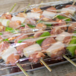 【画像】ジョッキ片手に味わう贅沢なひと時「キャンプ」で楽しむ極上の「焼き鳥」テクニックとは 〜 画像1