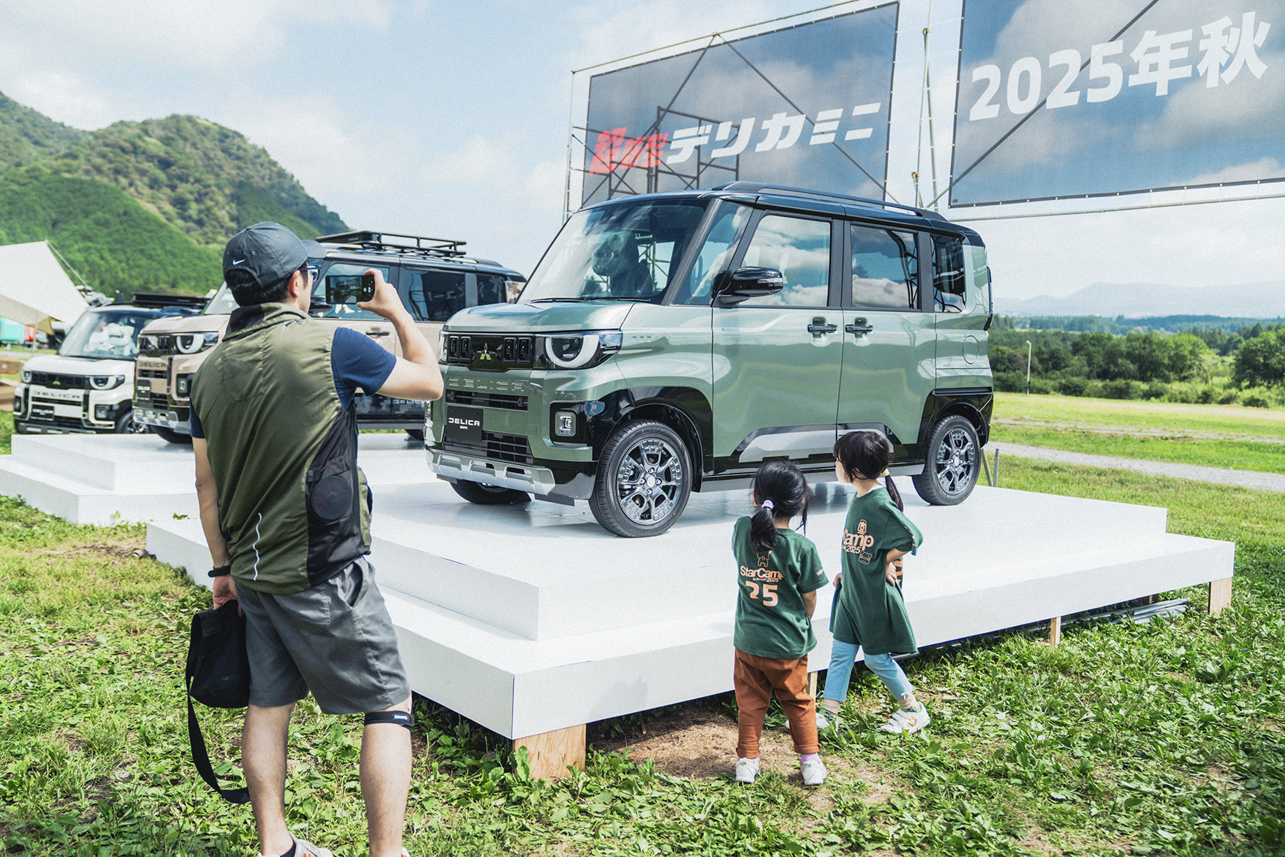 「スターキャンプ2025」で特別事前展示された新型デリカミニ