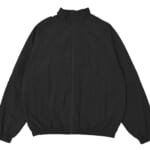 【画像】妙にイケて見える「熱中症対策ウェア」！　「KiU×空調服」コラボで街に溶け込む 〜 画像1