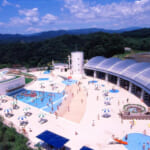 【画像】子どもも大人も大はしゃぎ！　夏を満喫できる「プール」併設のキャンプ場3選 〜 画像1