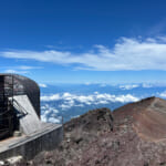【画像】日本で一番高い場所の富士山！　夏山登山は終わったけど今年の初冠雪はいつやってくるのか!? 〜 画像1