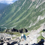 【画像】憧れの「岩の殿堂」穂高連峰へ！　激登りの重太郎新道から前穂高・吊尾根・奥穂高を踏破 〜 画像1