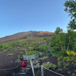 【画像】深夜2時半に自宅を出発！　「夏山閉山直前」で還暦オヤジが標高3776mの富士山頂を初登頂 〜 画像1
