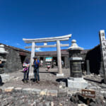 【画像】深夜2時半に自宅を出発！　「夏山閉山直前」で還暦オヤジが標高3776mの富士山頂を初登頂 〜 画像1