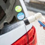 【画像】クルマでのキャンプにはつきもの…？　泥や砂埃の汚れをキレイに落とすためのポイントとは 〜 画像1