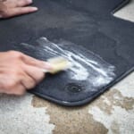 【画像】クルマでのキャンプにはつきもの…？　泥や砂埃の汚れをキレイに落とすためのポイントとは 〜 画像1