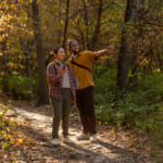 【画像】軽量コンパクトなハンディGPS！　マルチバンドの衛星通信で道なき山中も正確にナビゲート 〜 画像1