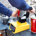 【画像】ソロから子連れまで大活躍！　省エネ設計300Wでポタ電でも調理できる「1合炊きミニ炊飯器」 〜 画像1