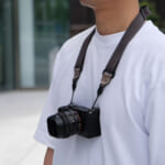 【画像】撮影をもっと快適に！　撮りたい瞬間を逃さない抜群の瞬発力を誇るストラップ「コルト・リベロ」 〜 画像1