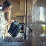 【画像】キャンプから防災まで！　水回りの常識を覆すポータブル電動給水栓「RCN-WF」と相性抜群のウォータージャグ「HYD-J11」で快適な水回りを実現 〜 画像1
