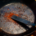 【画像】「ガレージブランド」ならではの質感が◎！　焚き火料理と後片付けで活躍する「お助けギア」3品 〜 画像1